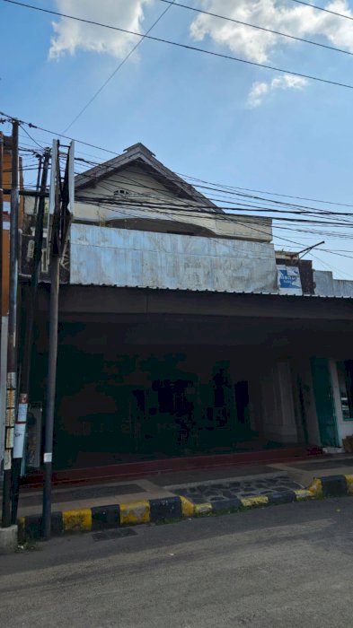 Rumah Tinggal dan Toko Hitung Tanah 2 lantai  Di Madiun