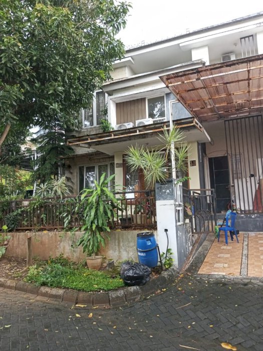 DIJUAL RUMAH MEWAH 2 LANTAI PANDANARAN HILLS SAMBIROTO TEMBALANG