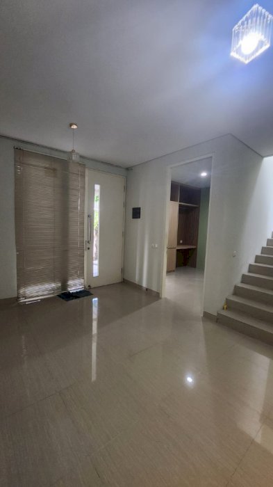 HUNIAN NYAMAN DI SURABAYA BARAT