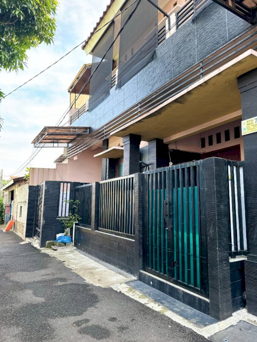DISEWAKAN RUMAH KOST HJ. LINA- KP.RAMBUTAN