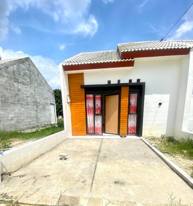 DIKONTRAKKAN TAHUNAN – RUMAH NYAMAN DI BUKIT SELO REGENCY