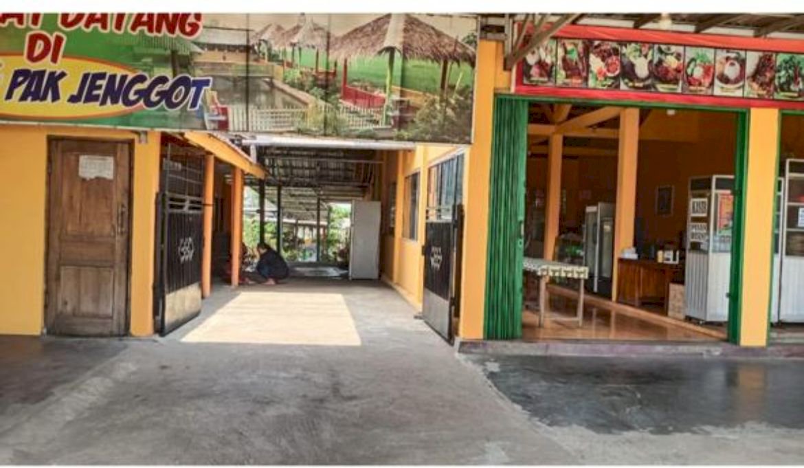WARUNG STRATEGIS  DI JL.PURWAREJA KLAMPOK, BANJARNEGARA!