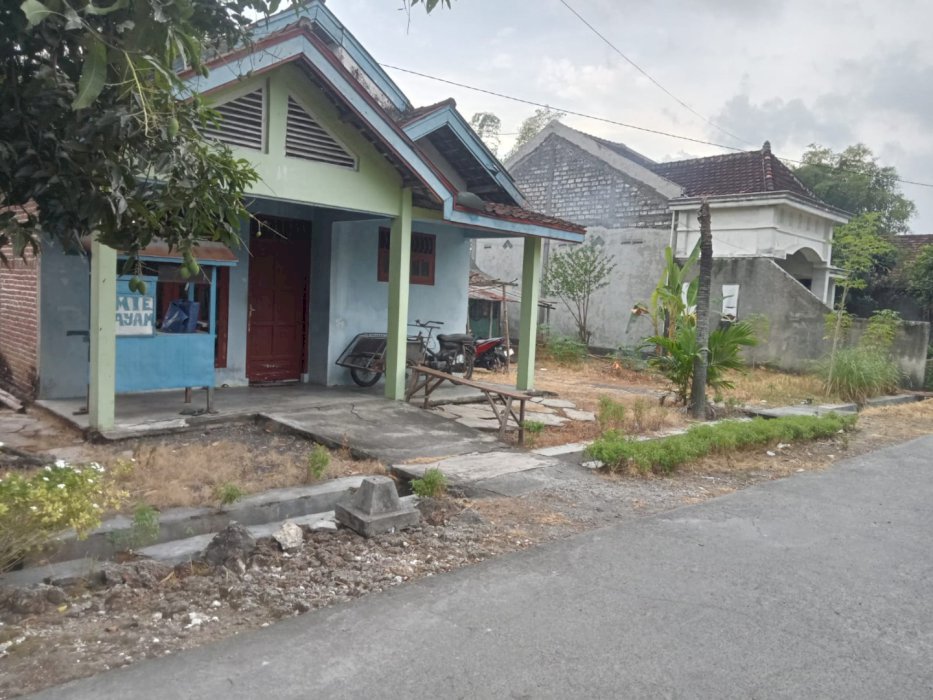 DIJUAL TANAH+RUMAH PEKARANGAN KEBET, LAMONGAN!