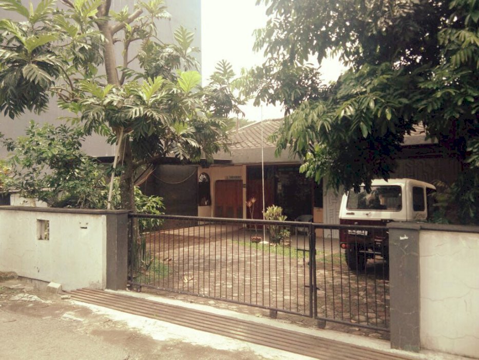 Di jual rumah 2 lantai lokasi strategis di Gegerkalong Hilir Bandung
