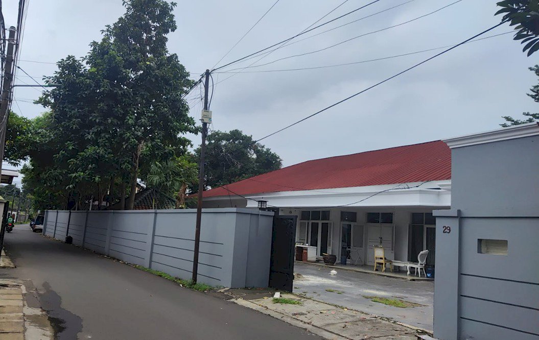 Dijual Rumah Rumah Lama Minimalis 1 Lantai Cilandak Barat
