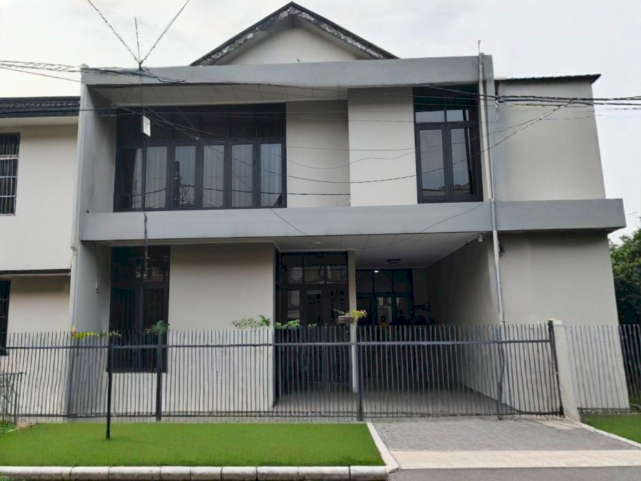Rmh Cantik,Jl.Tekukur,BintaroSektor2,dkt Pasar Modern,Stasiun PdkRanji