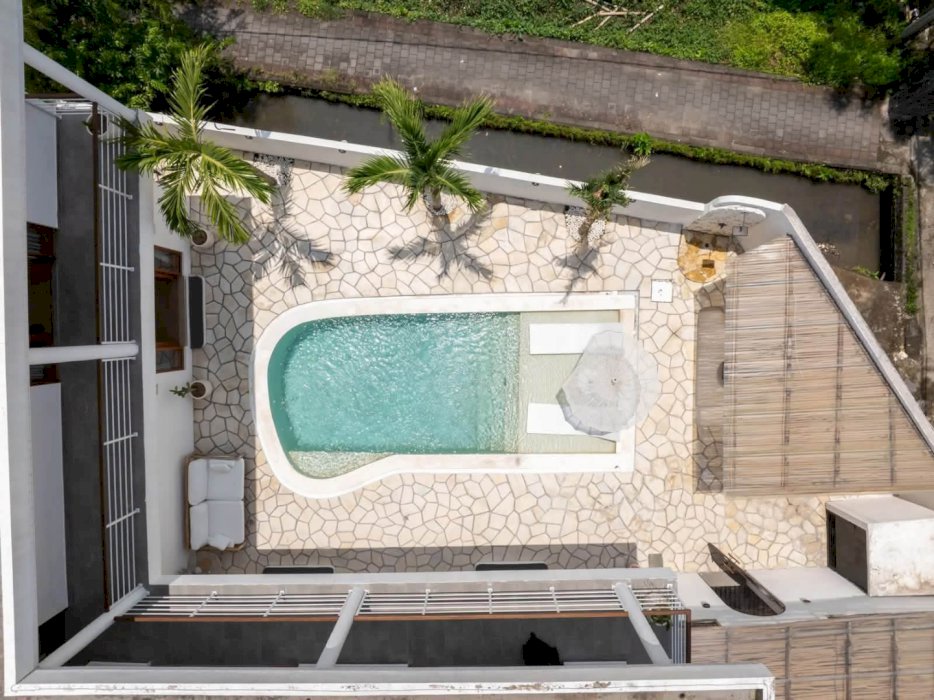 4 BDRS VIKLA IN BRAWA CANGGU FOR RENT.kiana