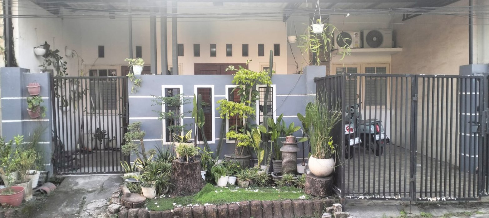 DIJUAL RUMAH DI GKB GRESIK KOTA