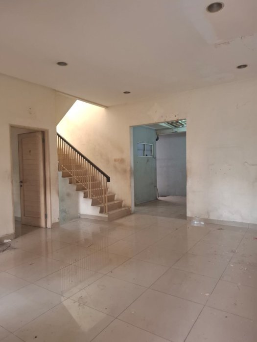 Di Jual Rumah Golf Lake di Cluster Victoria Hills