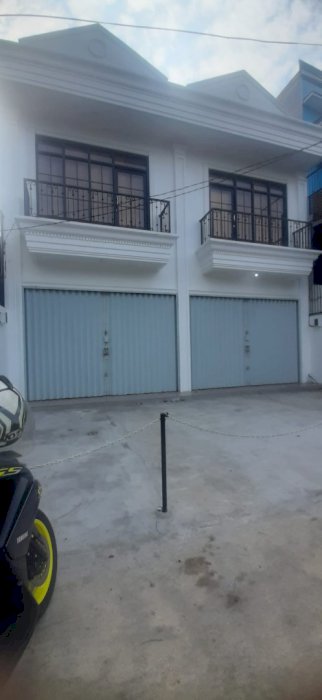 Di jual ruko baru gandeng di lokasi zona usaha duren sawit