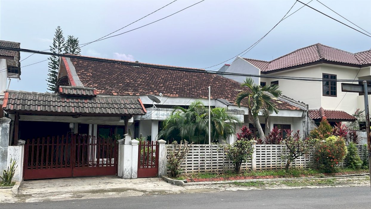 Dijual Rmh Jl.Kesehatan,Bintaro,Dkt ke RS.dr. Suyoto,Dkt Plaza Bintaro