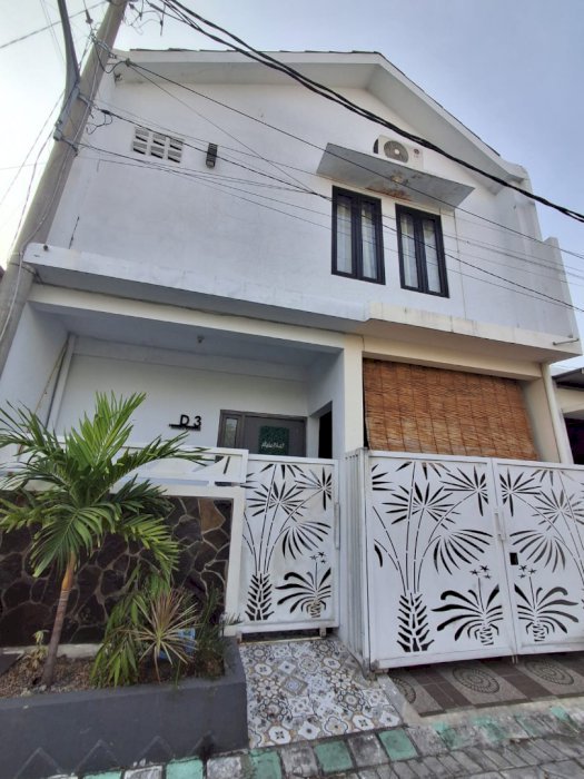 Di jual rumah 2 lantai di Sedati Sidoarjo
