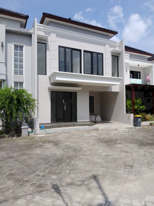 Rumah Baru 2 Lantai DP 0 %