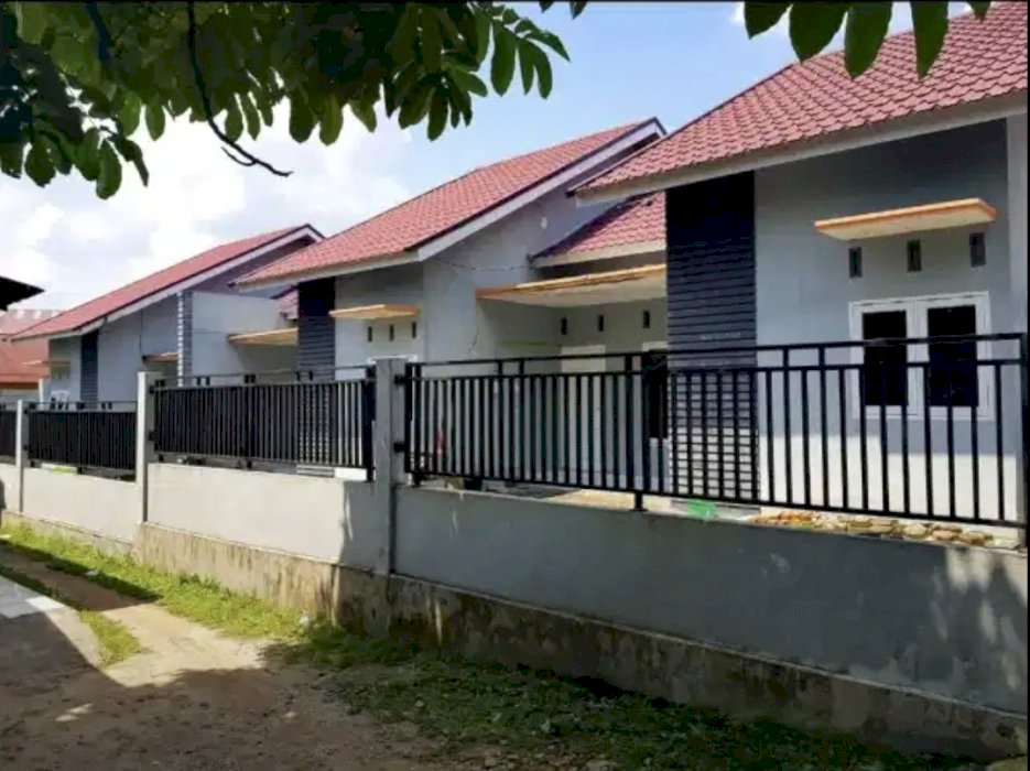 Dijual tanah dan bangunan Jl. Kereta api tangkerang tengah pekanbaru