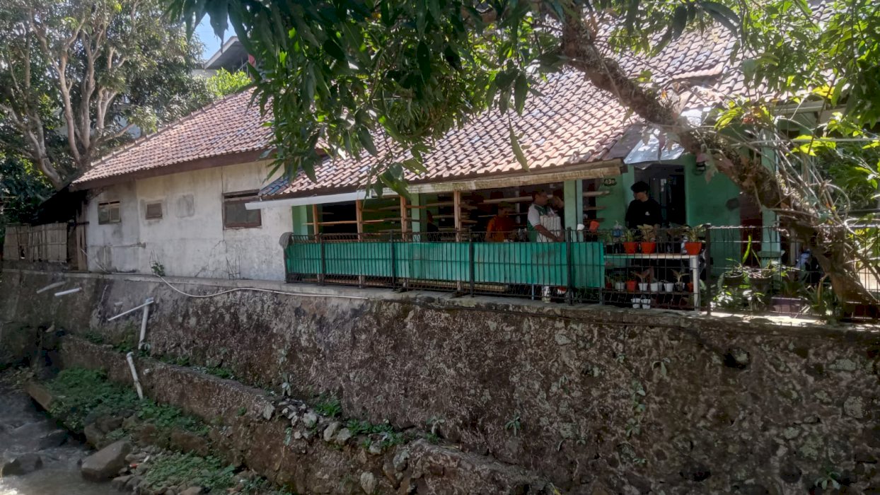 DIJUAL RUMAH STRATEGIS SIAP HUNI DI JL.JENDRAL SUDIRMAN KUNINGAN