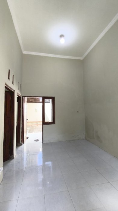 Disewa Rumah Strategis di Perumahan Puri Kwarasan – Pusat Solo Baru