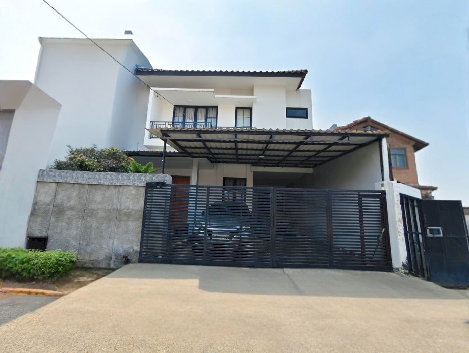 Rmh Cantik,Jl.Manyar Bintaro Sektor 1,Kolam Renang,Dkt Superindo Binta