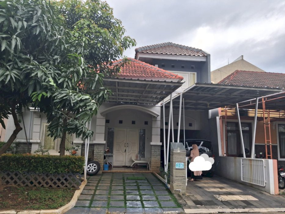Rumah bukit sari semarang selatan