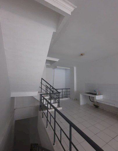 Disewa Ruko di Mutiara Taman Palem