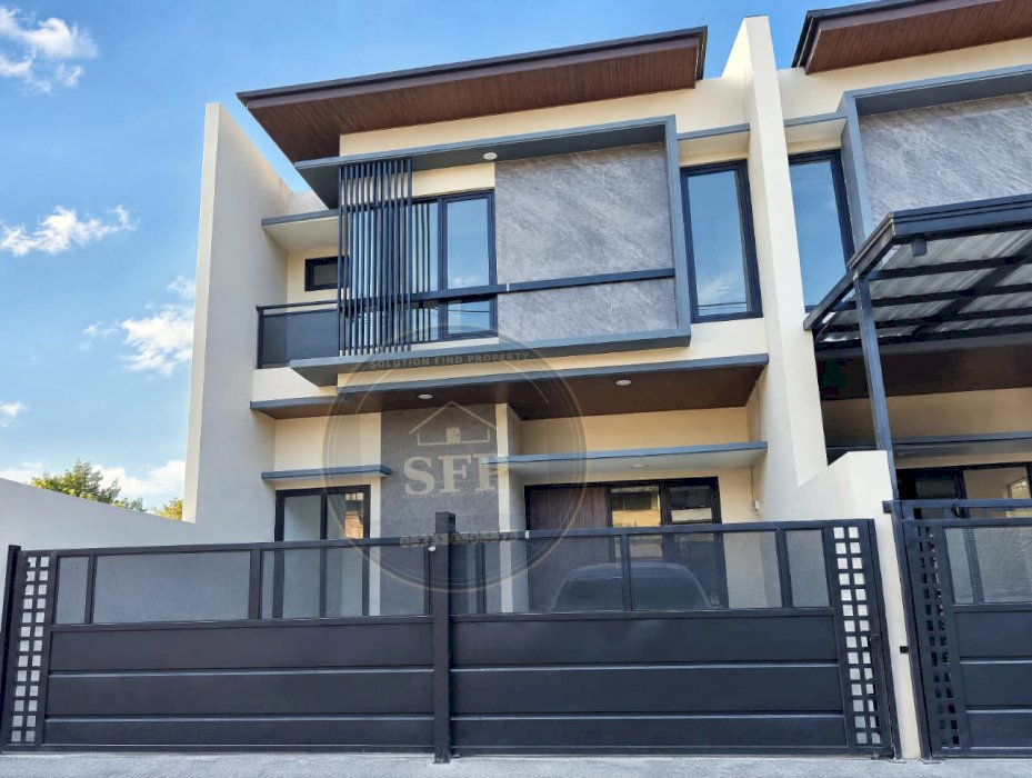  RUMAH 2 LANTAI PREMIUM TERMURAH SE-SURABAYA BARAT - MANUKAN