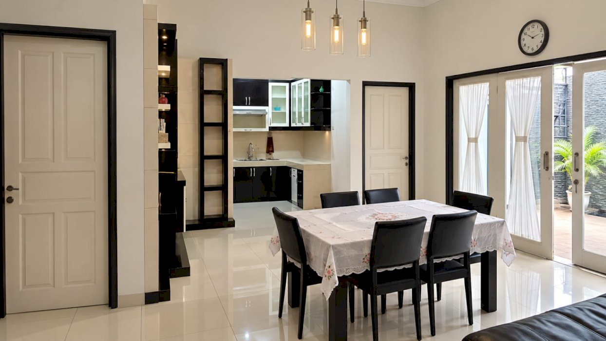 DIJUAL RUMAH 2 LANTAI SIAP HUNI DI TAMAN YASMIN, BOGOR