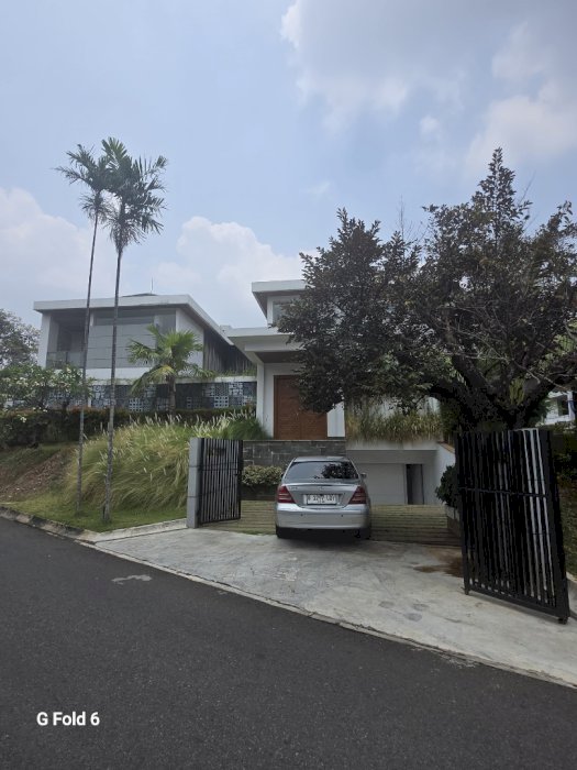 RUMAH MEWAH JALAN GEDUNG HIJAU PONDOK INDAH